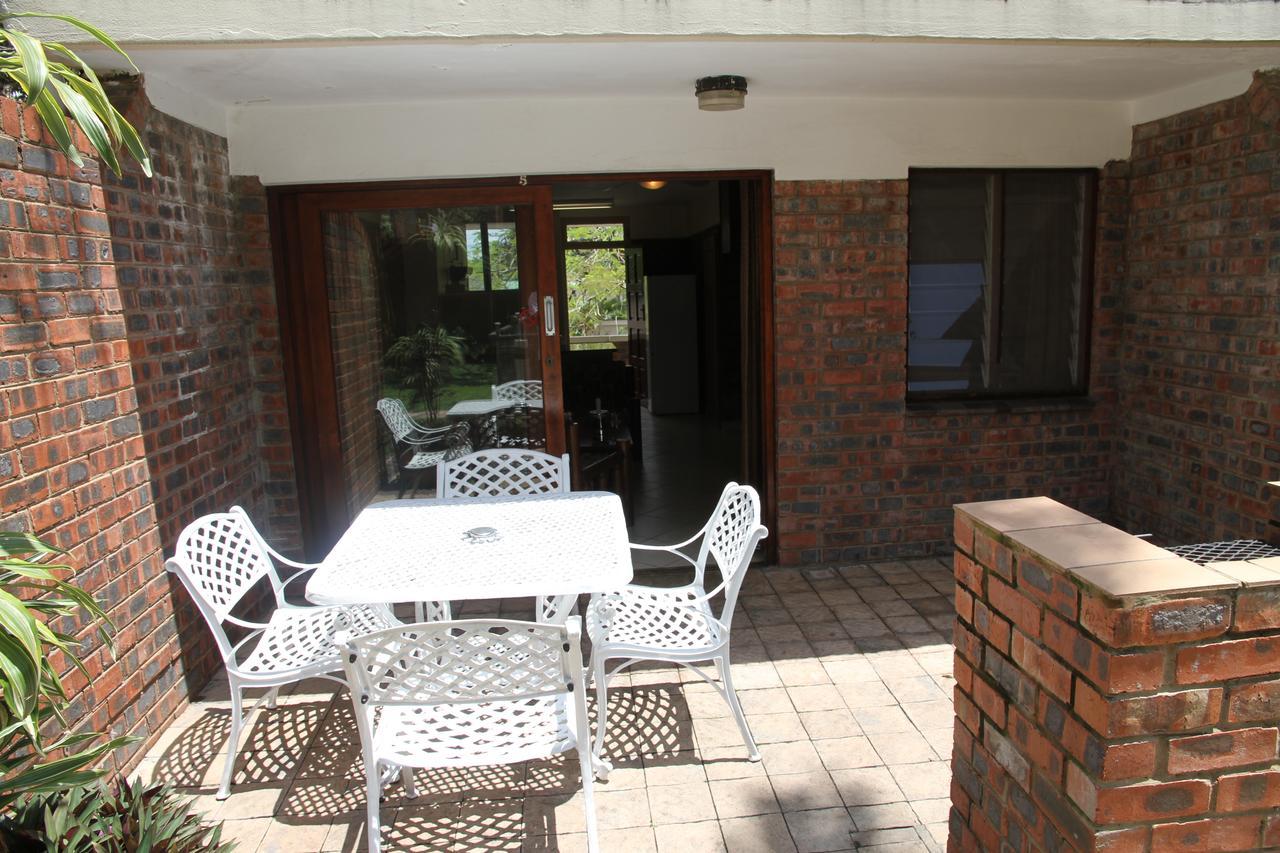 Flamingo Holiday Flats St Lucia Exterior photo