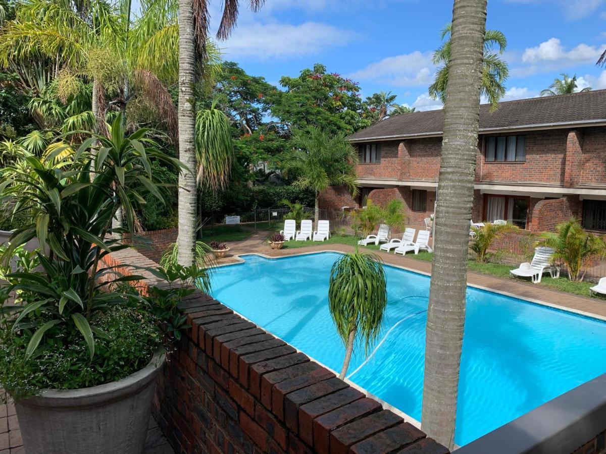 Flamingo Holiday Flats St Lucia Exterior photo